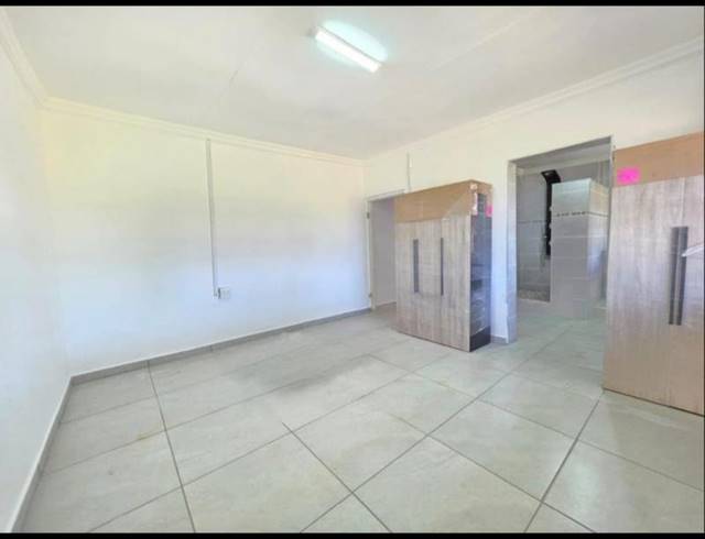 FARM FOR SALE IN HELDERSTROME